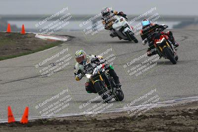 media/Nov-29-2025-TrackDaz (Sat) [[10ae2d9bce]]/A Group/Session 3 (Outside Grapevine)/